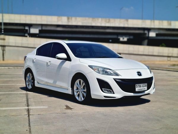 2012 MAZDA 3, 2.0 MAXX โฉม ปี11-15 4Dr สีขาว เครื่องยนต์เบนซิน